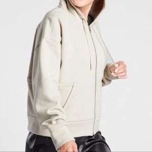 Cropped Athleta Tenacity Zip Up Cream Tan Soft Hoodie Women's Medium $108
